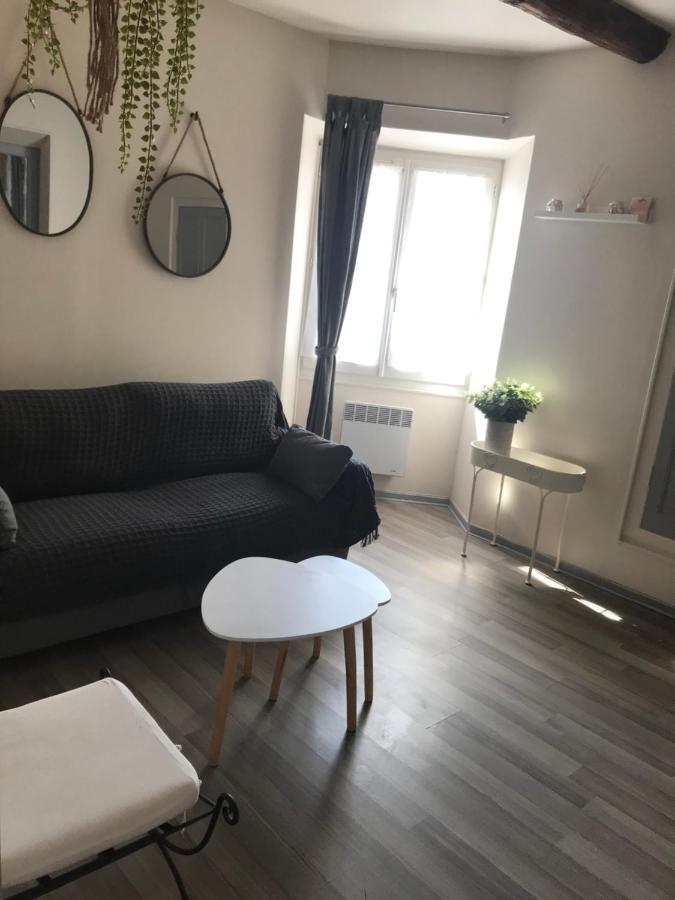 Au Coeur De Cereste Bagian luar foto